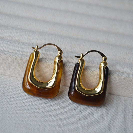 Classic Earring with Timeless Appeal
