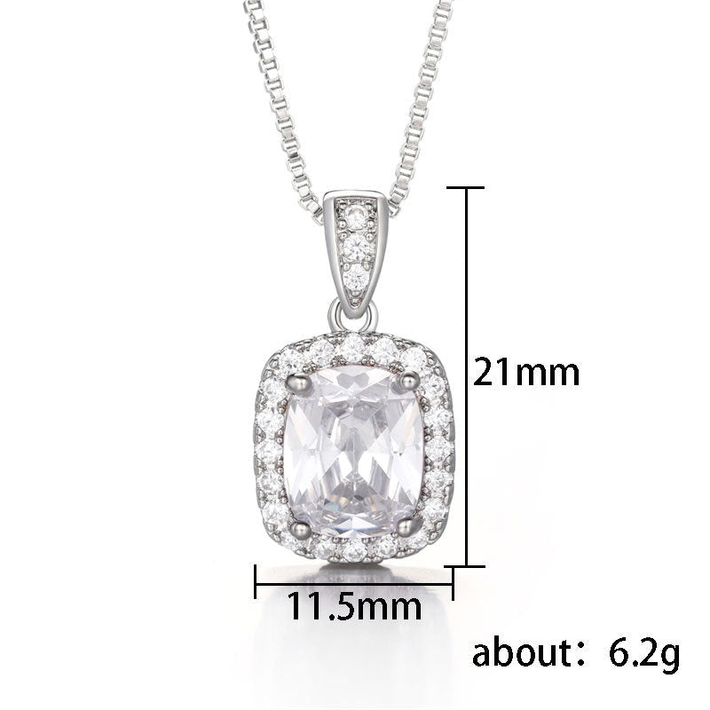 Stunning Necklace for Daily Wear