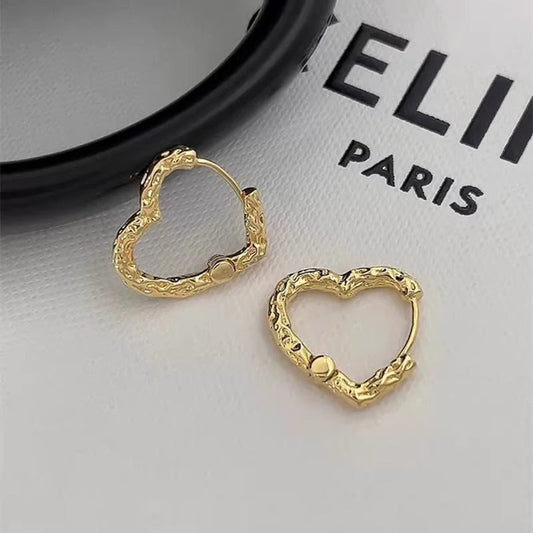 Elegant Earring for Every Occasion