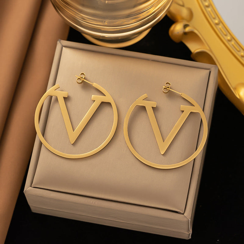 Beautiful Earring with Unique Style