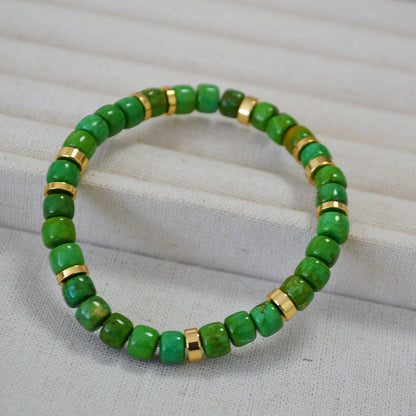 Classic Gold Bracelet with Timeless Appeal