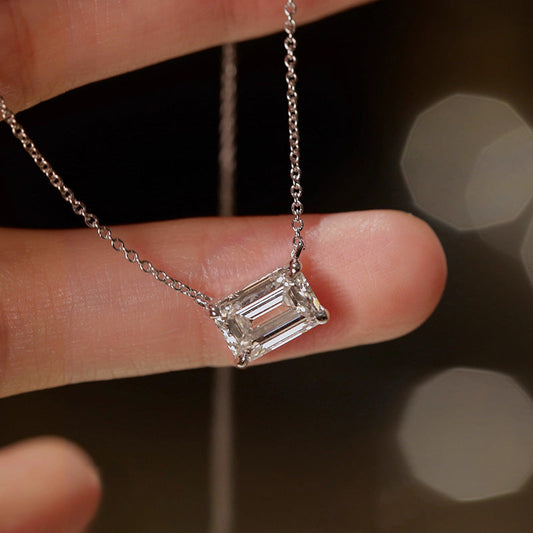 Stunning Necklace for Daily Wear
