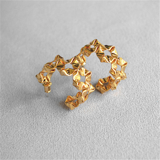 Charming Silver Earring for Any Occasion