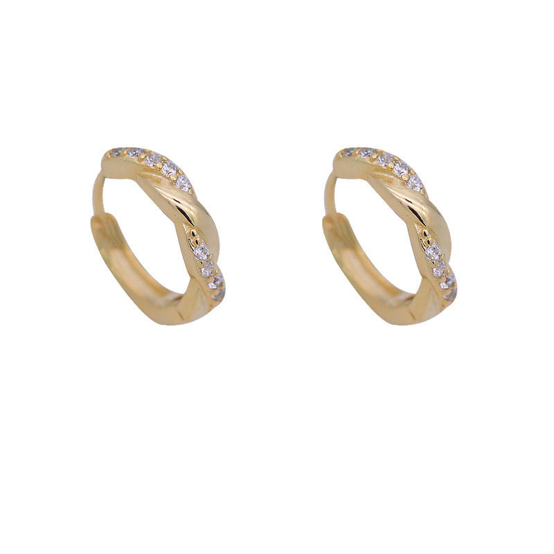 Classic Earring with Timeless Appeal