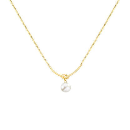 Classic Pearl Necklace with Timeless Appeal