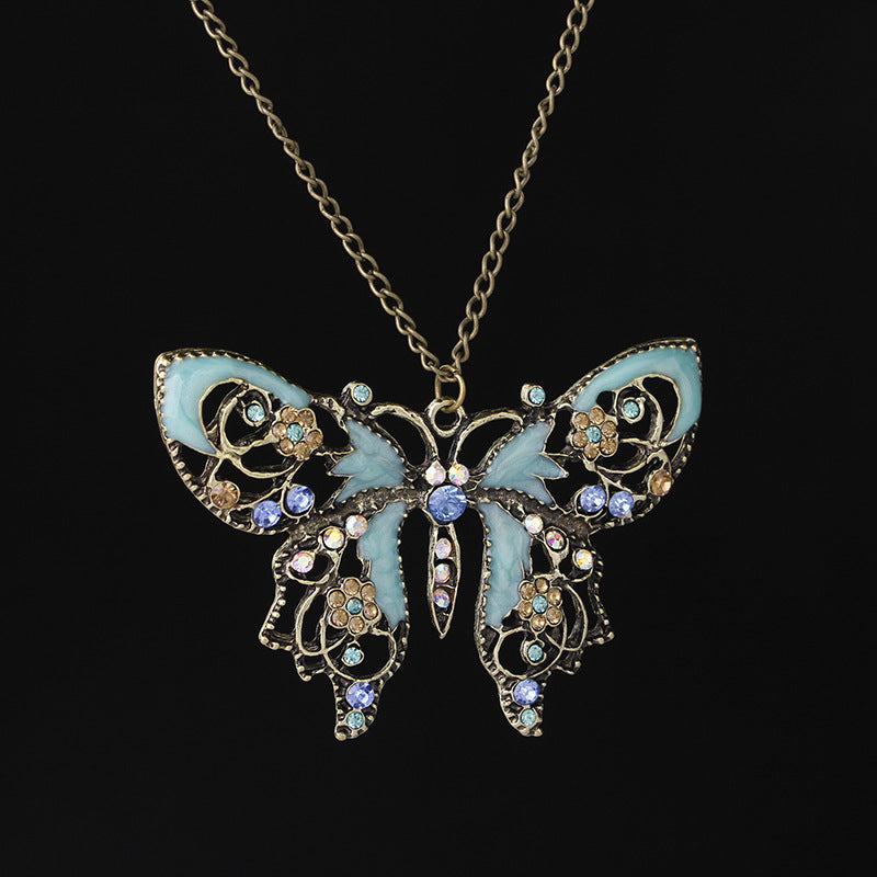 Classic Necklace with Timeless Appeal
