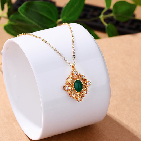 Classic Gold Necklace with Timeless Appeal
