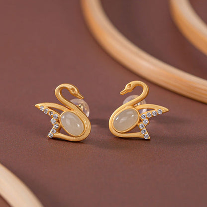 Beautiful Gold Earring with Unique Style