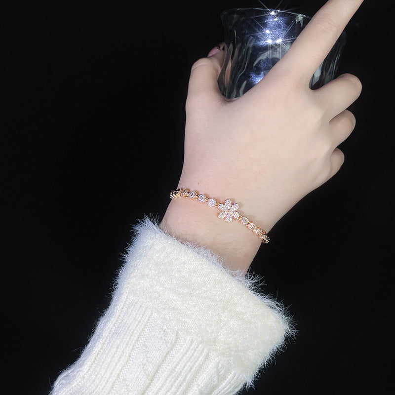 Classic Bracelet with Timeless Appeal