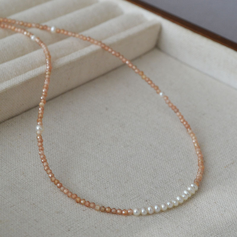 Classic Pearl Necklace with Timeless Appeal