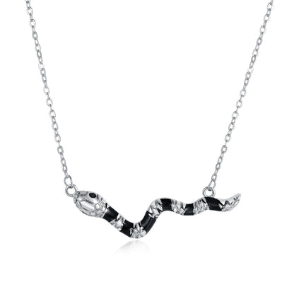 Beautiful Silver Necklace with Unique Style