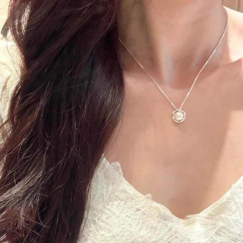 Vintage Handmade Pearl Necklace