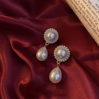 Stunning Pearl Earring for Daily Wear
