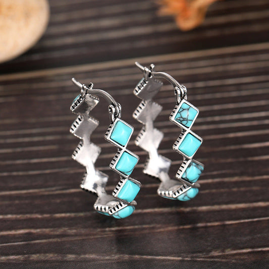 Stunning Earring for Daily Wear