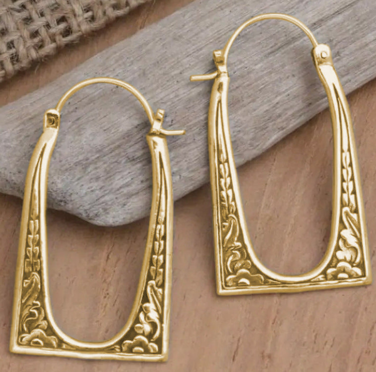 Beautiful Earring with Unique Style
