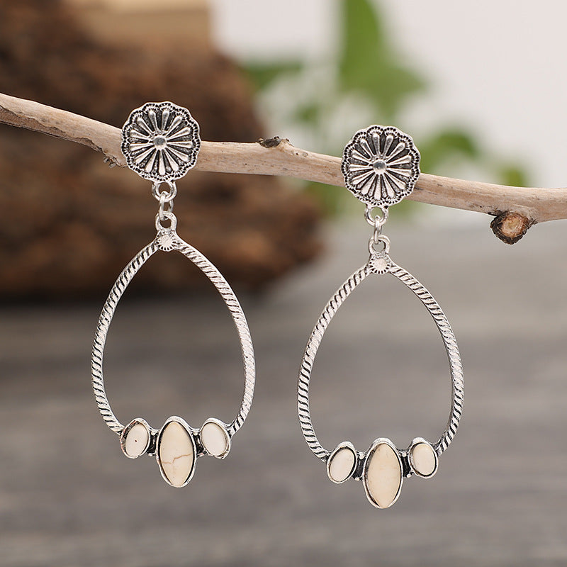 Vintage Handmade Earring
