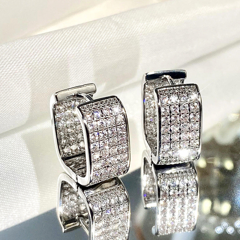 Beautiful Earring with Unique Style