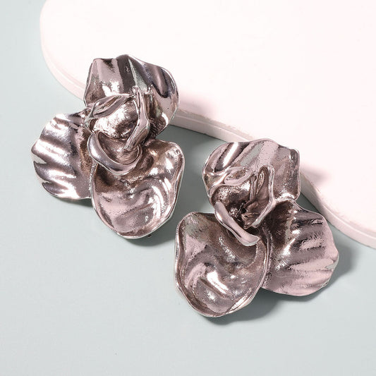Classic Earring with Timeless Appeal