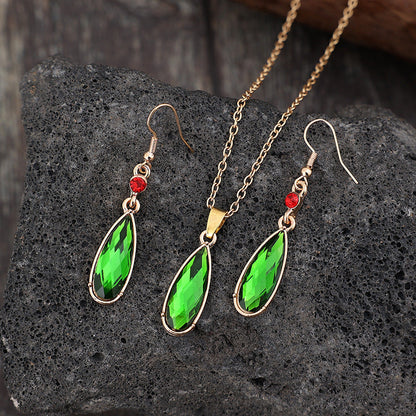 Classic Necklace with Timeless Appeal