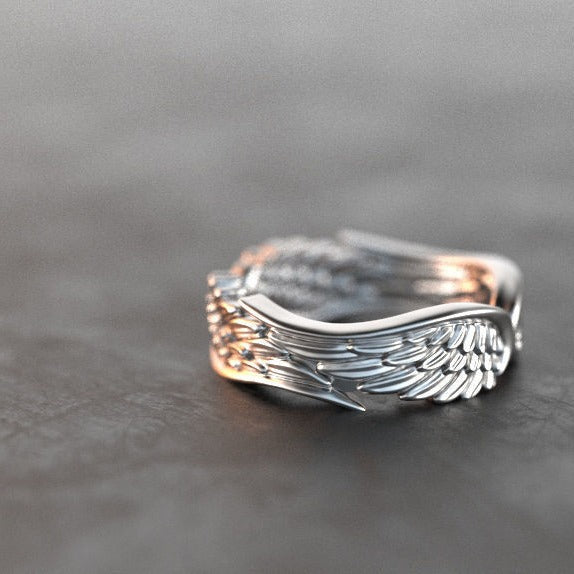 Classic Silver Ring with Timeless Appeal