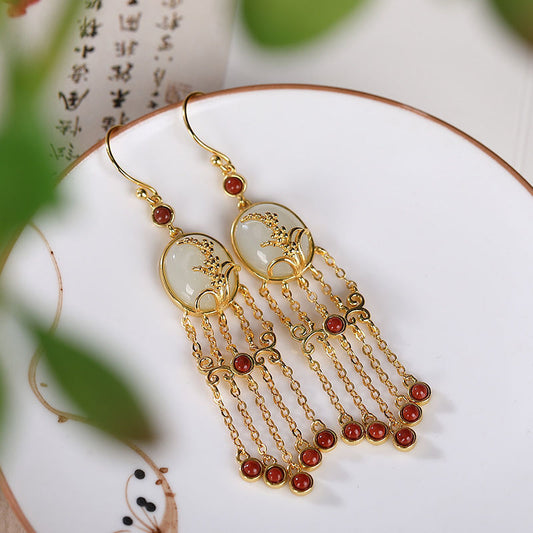 Elegant Gold Earring for Every Occasion