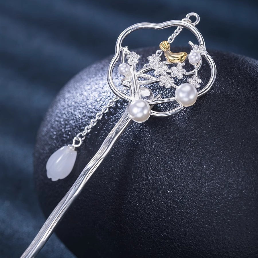 Elegant Silver Piece for Every Occasion