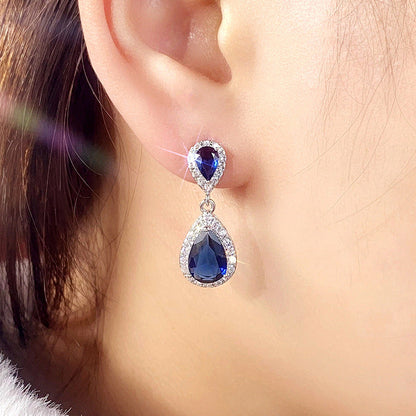 Charming Earring for Any Occasion