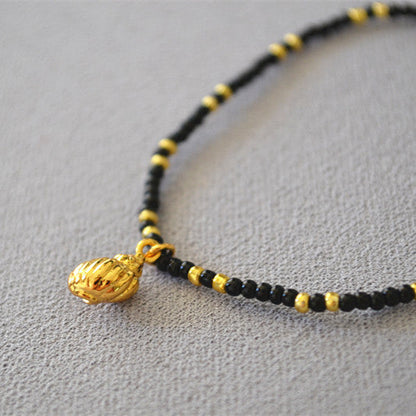 Classic Gold Bracelet with Timeless Appeal