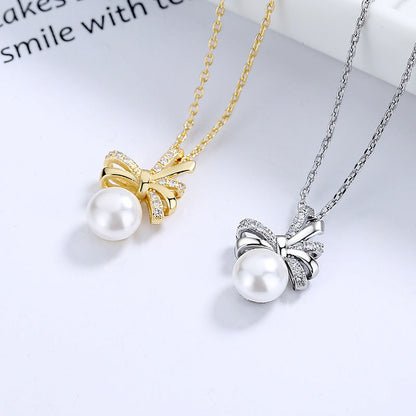 Beautiful Pearl Necklace with Unique Style