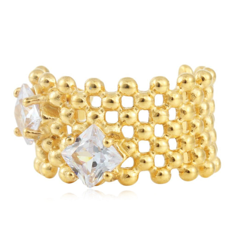 Romantic Gold Earring for Special Moments
