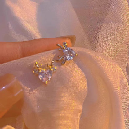 Romantic Earring for Special Moments