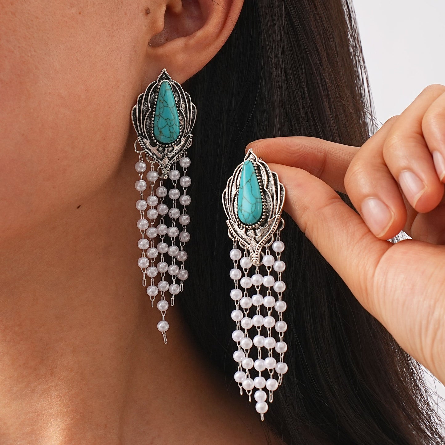 Romantic Pearl Earring for Special Moments