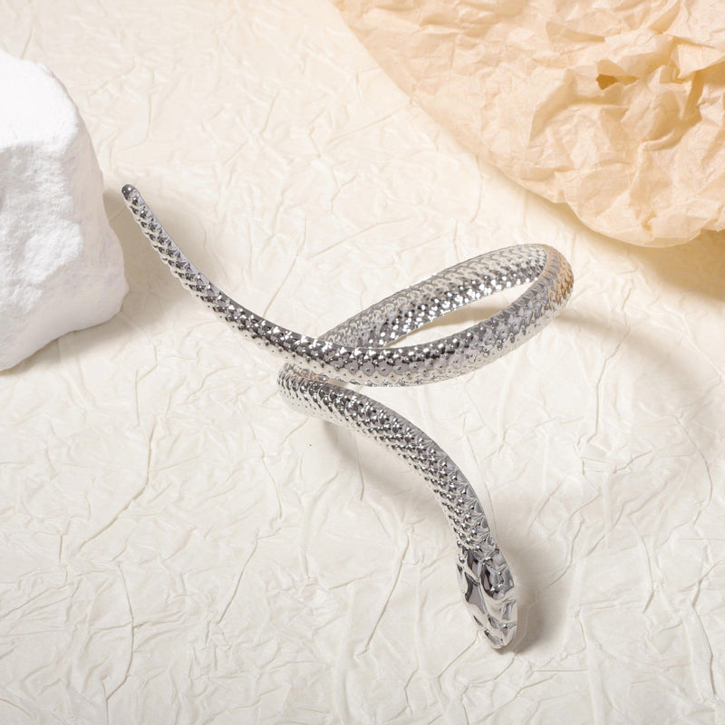 Beautiful Bracelet with Unique Style