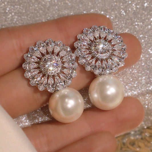 Classic Pearl Earring with Timeless Appeal