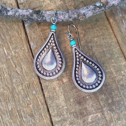 Vintage Handmade Earring