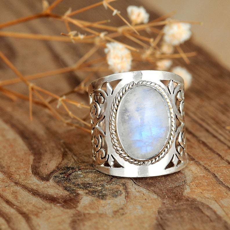 Classic Ring with Timeless Appeal