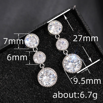 Charming Earring for Any Occasion