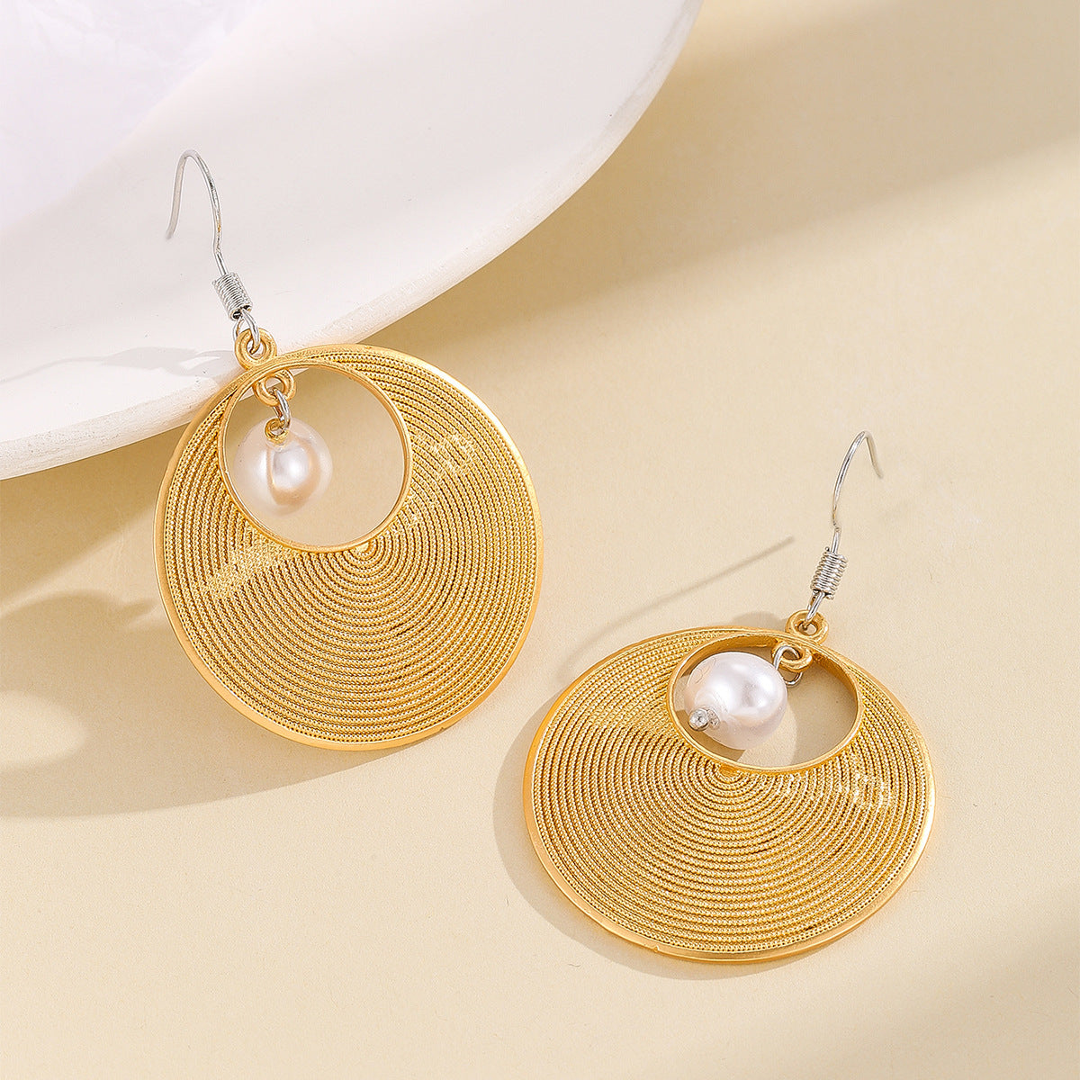Stunning Pearl Earring for Daily Wear