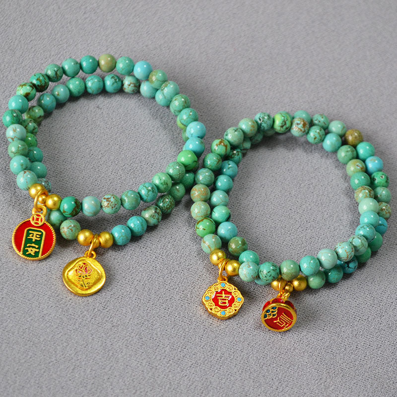 Romantic Gold Bracelet for Special Moments
