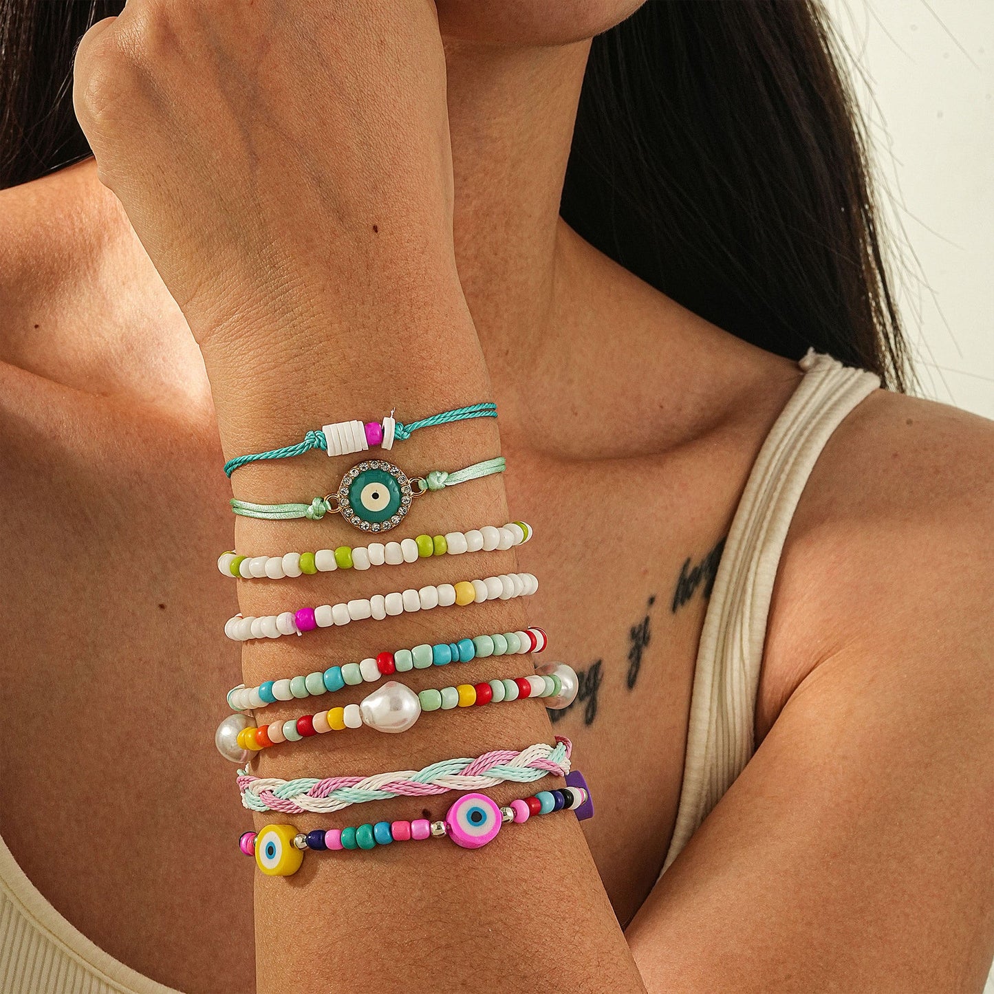 Beautiful Bracelet with Unique Style
