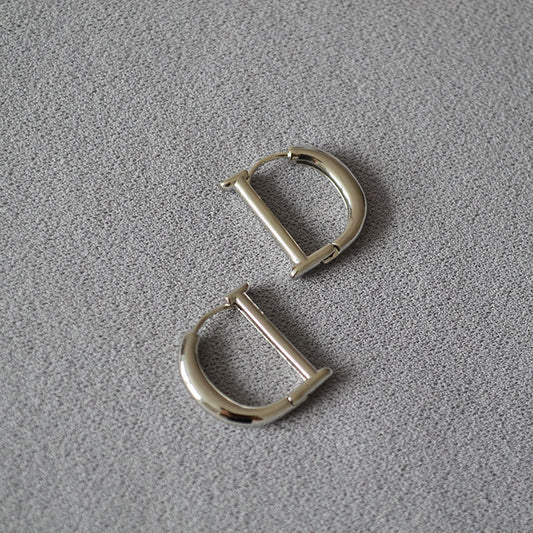 Stunning Gold Earring for Daily Wear
