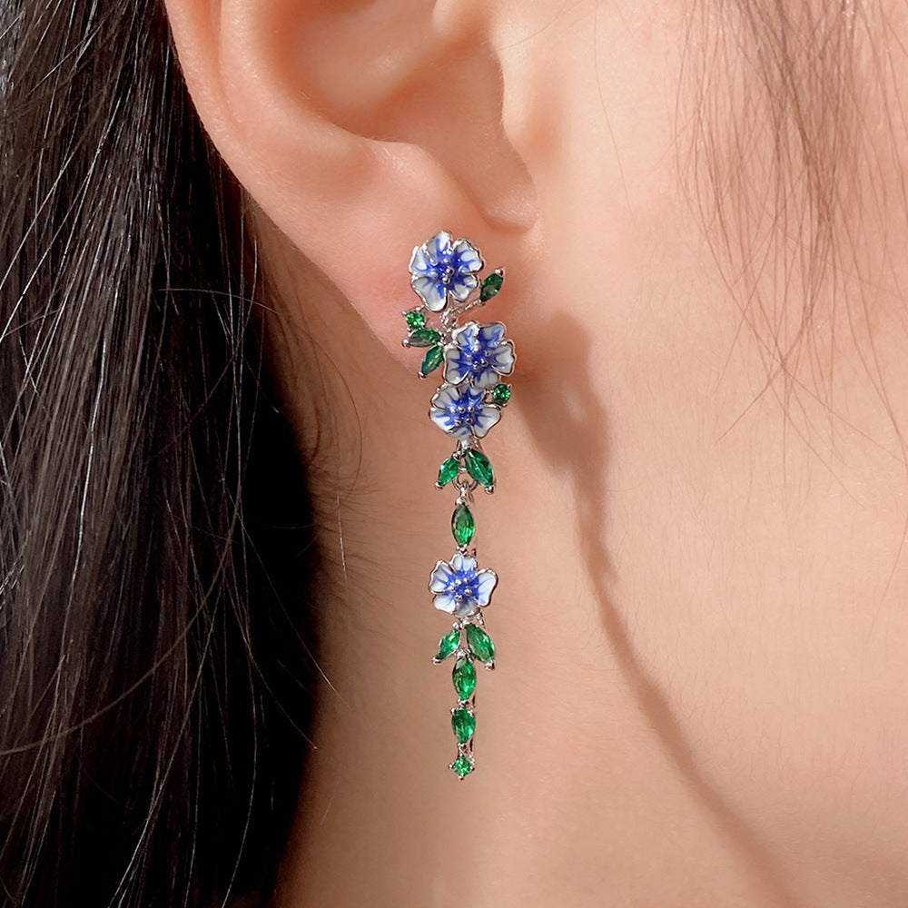 Beautiful Earring with Unique Style