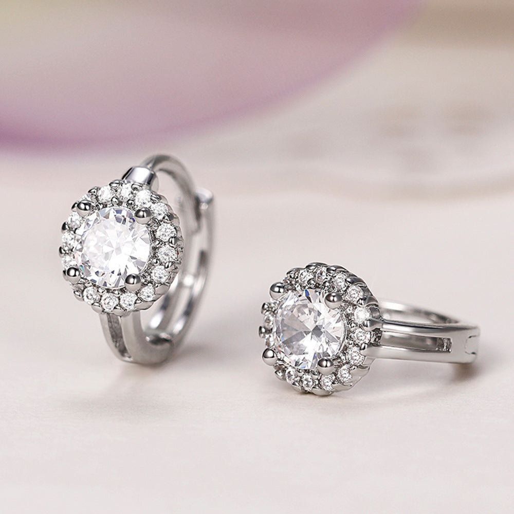 Delicate Artisan Gold Earring