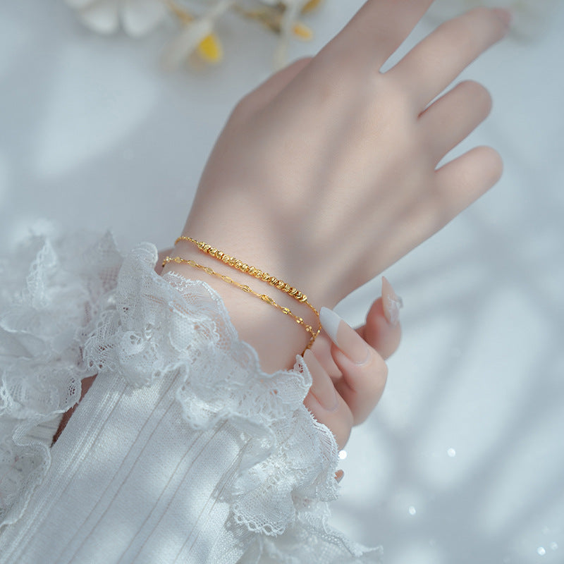 Romantic Gold Bracelet for Special Moments