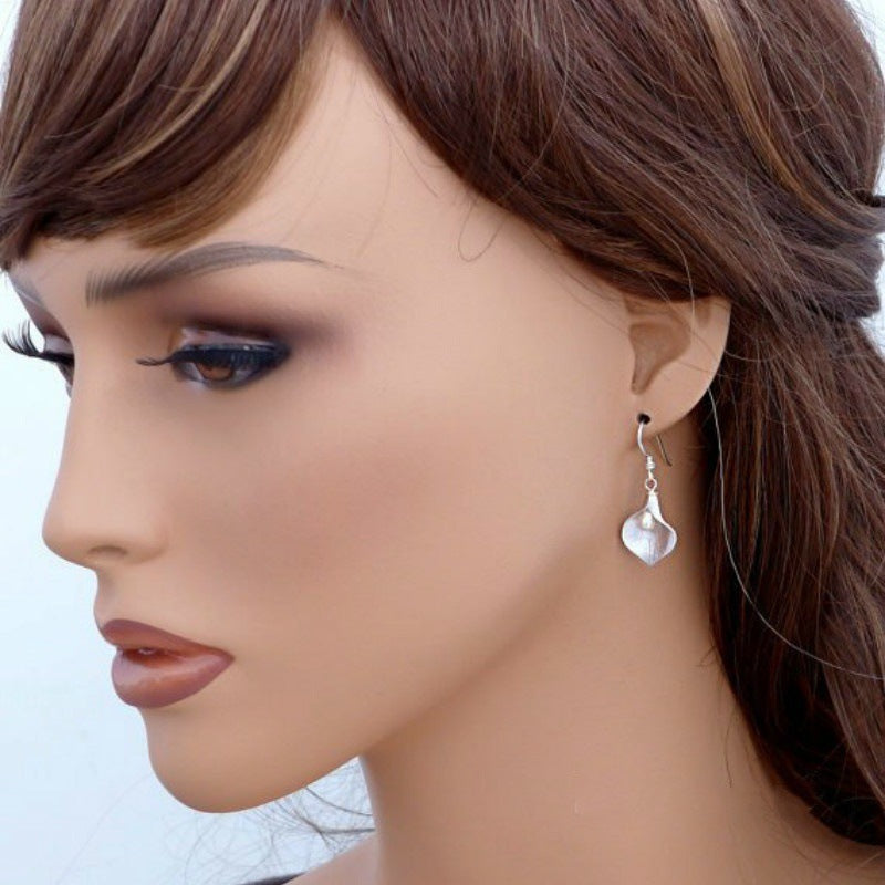 Stunning Pearl Earring for Daily Wear