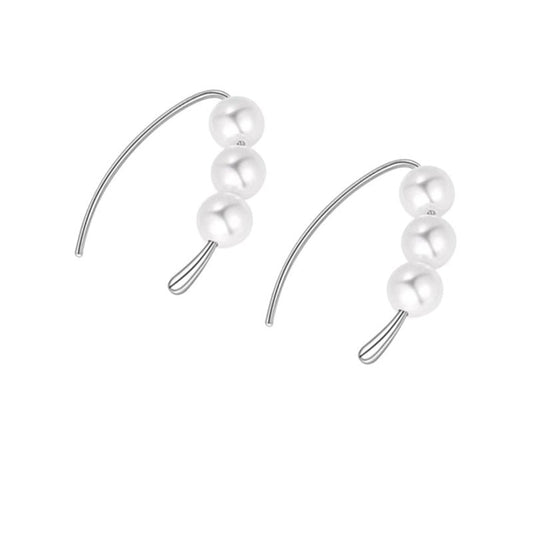 Classic Pearl Earring with Timeless Appeal