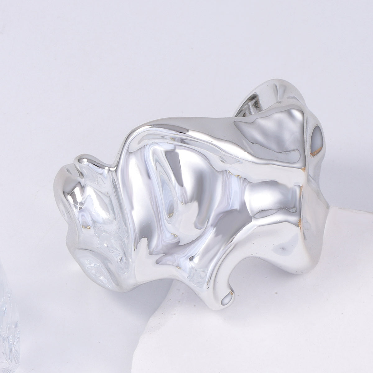 Beautiful Bracelet with Unique Style
