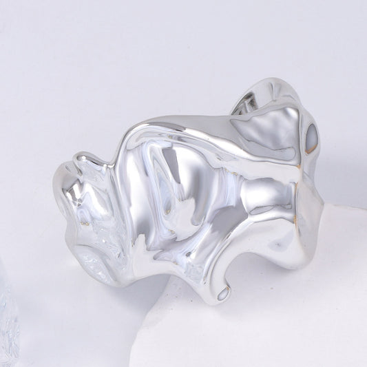 Beautiful Bracelet with Unique Style