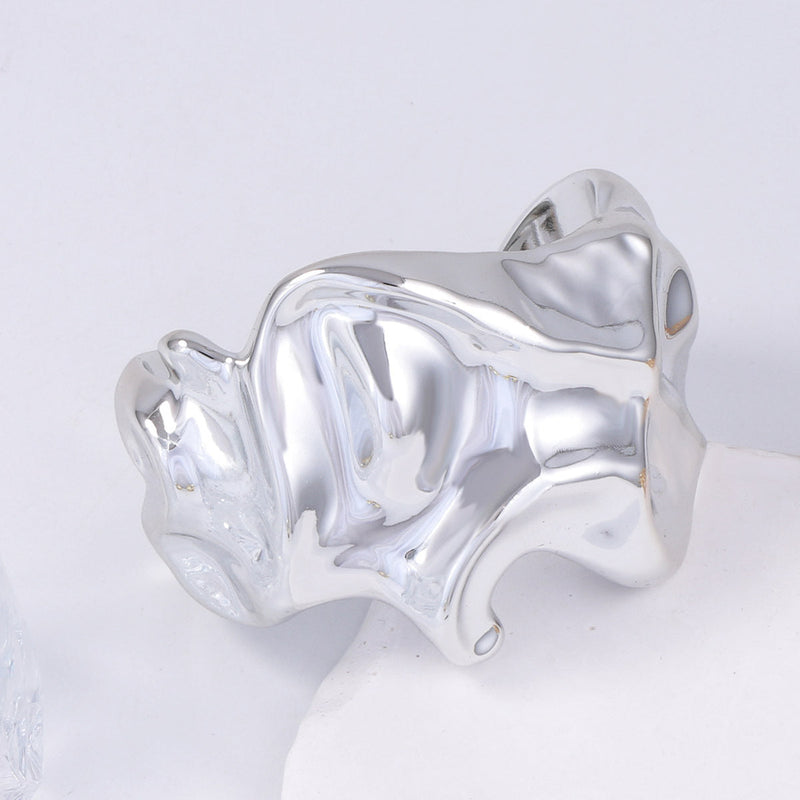 Beautiful Bracelet with Unique Style