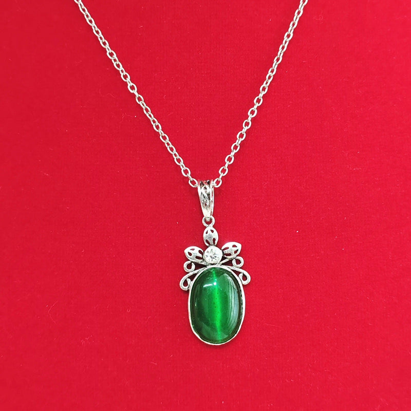 Stunning Necklace for Daily Wear